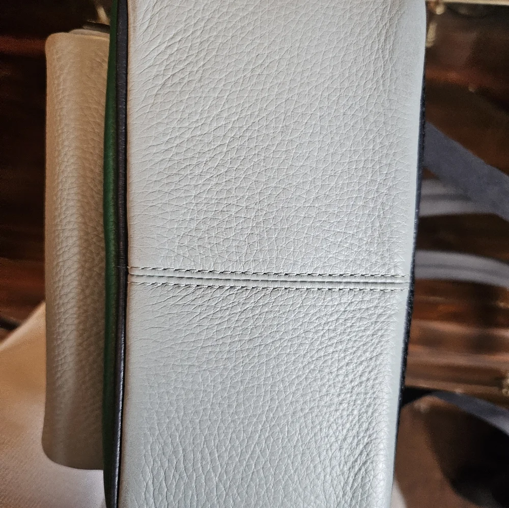 Coach Small Back Pack - Picture 5 of 6